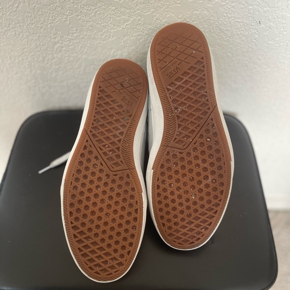 Vans Gilbert Crockett Sky Blue High-Tops - Picture 4 of 4